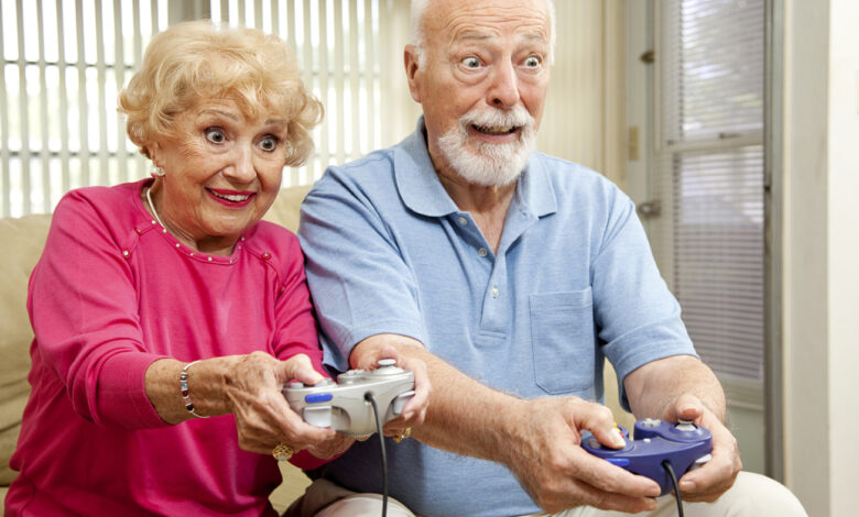 Esports health benefits elders video games esports middle east فوائد الرياضات الالكترونية الصحية دراسات ابحاث ايسبورتس ميدل ايست